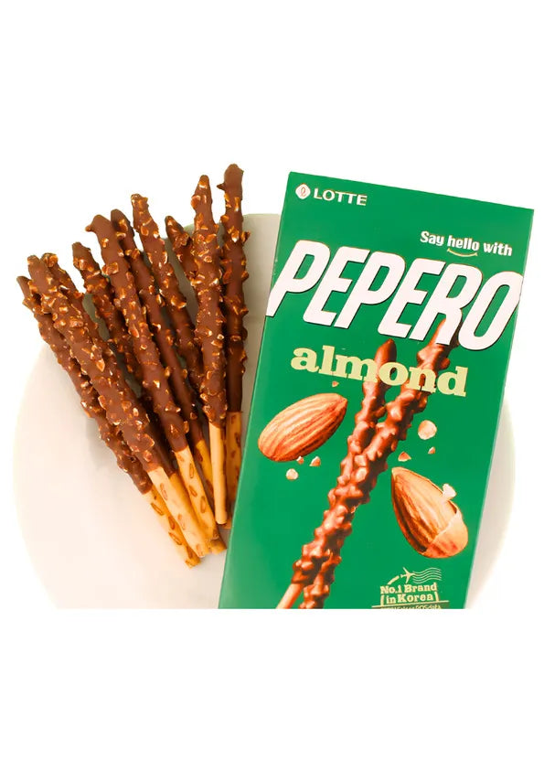 Lotte PEPERO stick di biscotti ricoperto con cioccolato e granuli di mandorle- 32g