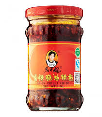 OLIO AL PEPERONCINO CROCCANTE LAOGANMA 210 GR